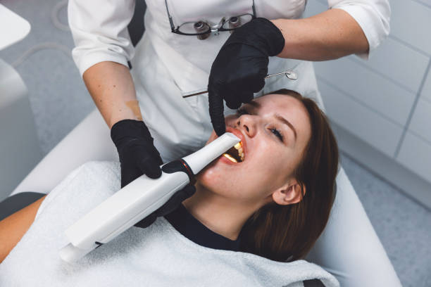 Best Cracked Tooth Emergency Dentist  in Englewood, CO